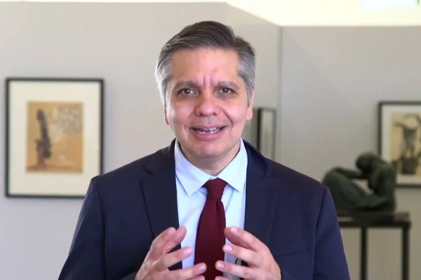 Director del capítulo de Transparencia Internacional en México resalta avances de RD en transparencia y compras públicas