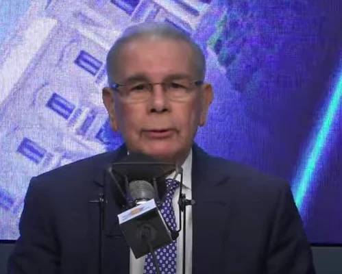 El gobierno tiene “dos problemas serios”, la electricidad y el endeudamiento