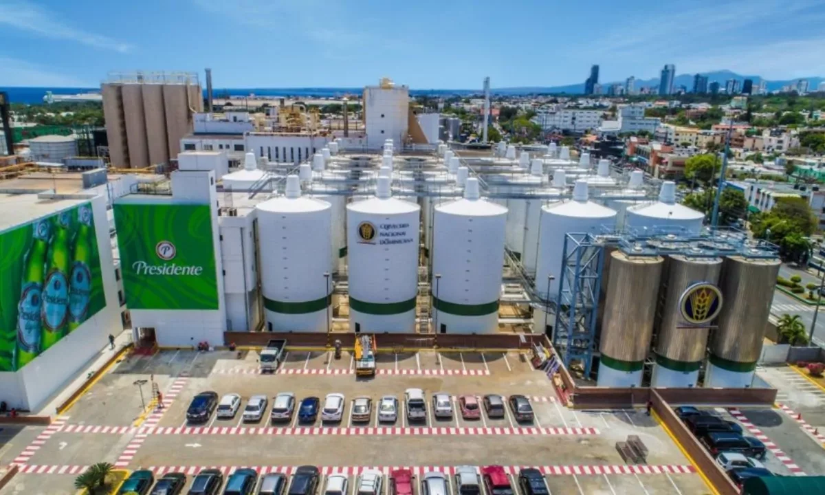 Rusia empieza a importar cerveza dominicana para paliar las sanciones europeas