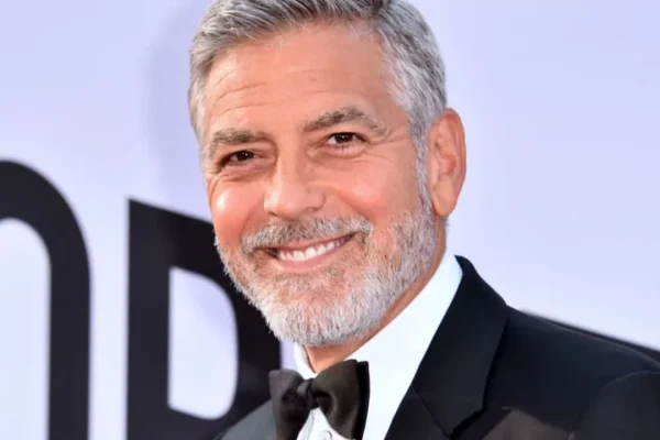 George Clooney dice que a los 63 años no va a hacer ya más películas románticas