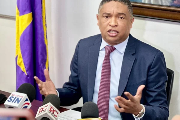 Yván Lorenzo advierte sobre posible reforma fiscal impulsada por el Gobierno