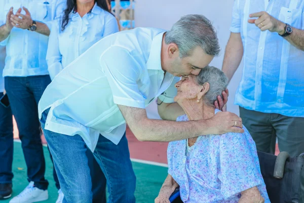 Gobierno de Luis Abinader otorga 7,925 pensiones solidarias