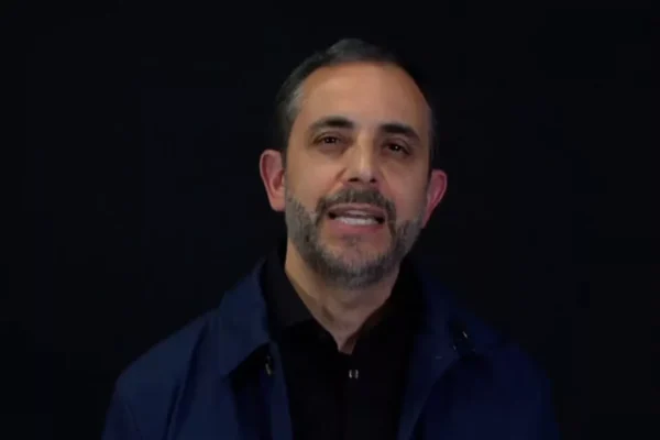 Antonio Espaillat niega transferencia de bienes y reitera colaboración en investigación por tragedia en Jet Set