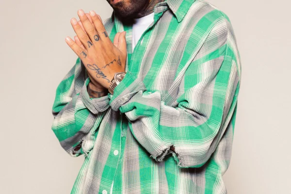 Nicky Jam se convierte en el primer artista masculino latino en unirse a Virgin Voyages para el Celebration Voyages  2025