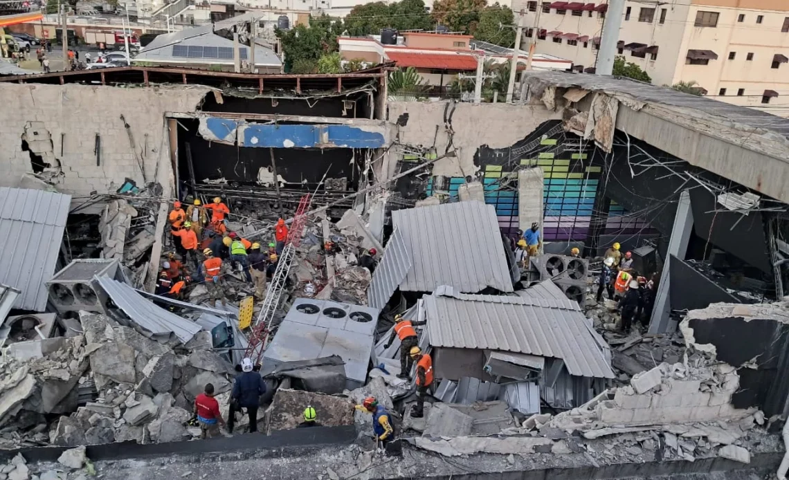 Se elevan a 44 los fallecidos y 146 traslados de afectados por derrumbe Jet Set