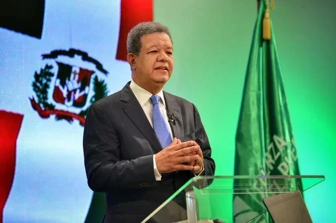Leonel responde al gobierno sobre la crisis migratoria y reclama un diálogo nacional