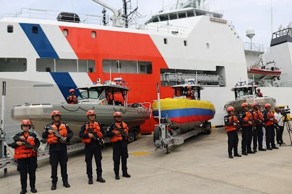 Estados Unidos dona a Colombia tres lanchas para combatir el narcotráfico en el Caribe