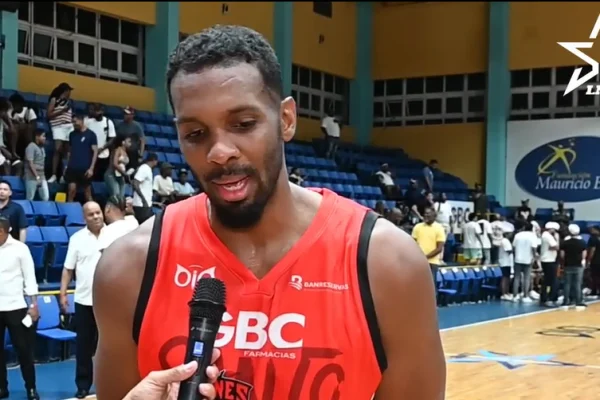 Gerardo Suero debuta con los Leones: “Siempre es bueno llegar a un equipo con vibras positivas”