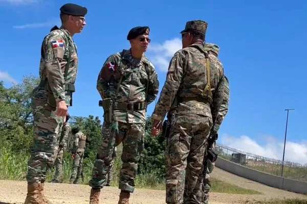 Comandante General del Ejército anuncia llegada de 300 soldados más a Dajabón