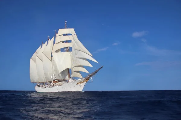 El buque más representativo de la Armada española hará escala en RD