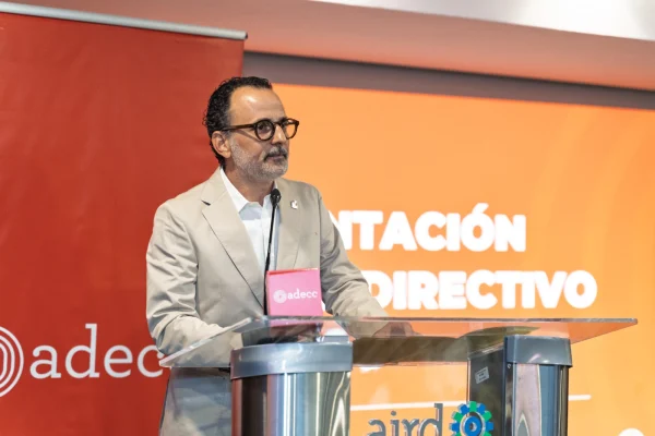 Mario de Ferrari asume la presidencia de la Asociación Dominicana de Agencias de Comunicación Comercial
