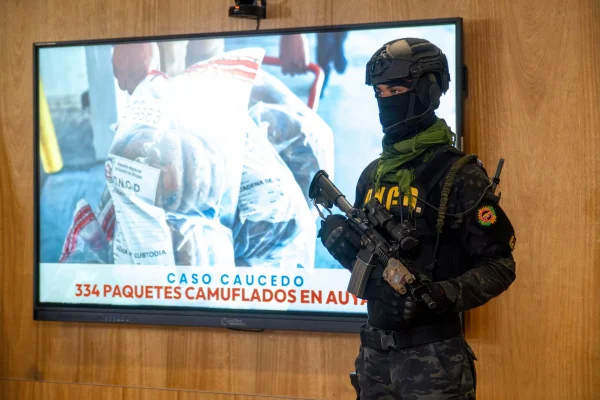 Arrestan a otro hombre vinculado a 334 paquetes de cocaína ocupados en Caucedo