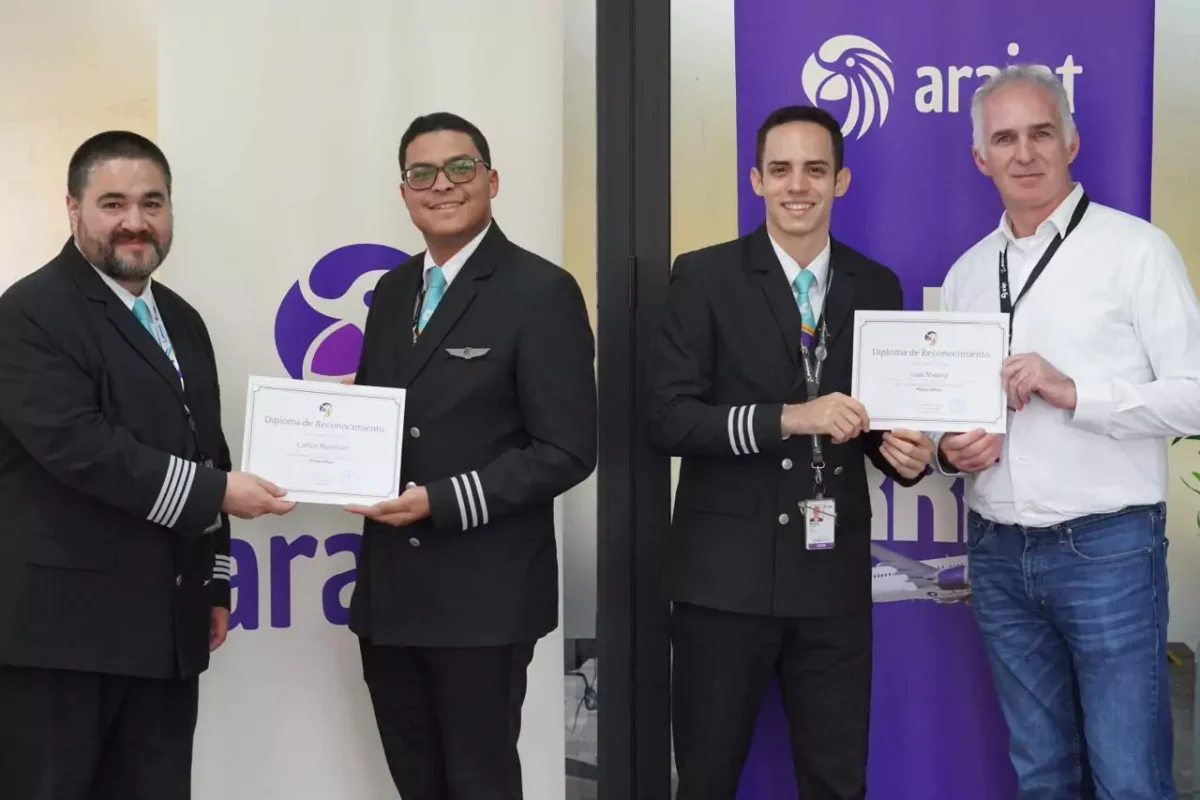 Arajet gradúa nuevos pilotos dominicanos de programa de cadetes en alianza con Boeing