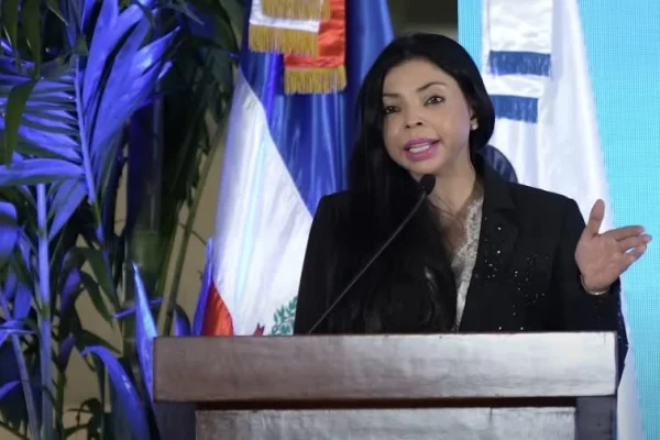 Yeni Berenice Reynoso exhorta al Congreso Nacional aprobar el nuevo Código Penal