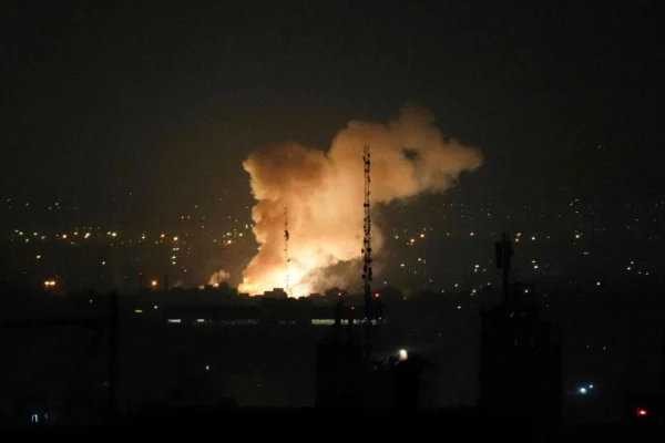 Israel bajo ataque: Irán lanza decenas de misiles en represalia y deja al menos 7 heridos