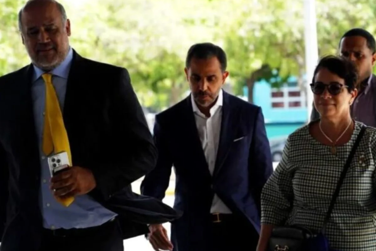 Hermanos Espaillat salen del Palacio de Justicia tras medidas de coerción por caso Jet Set