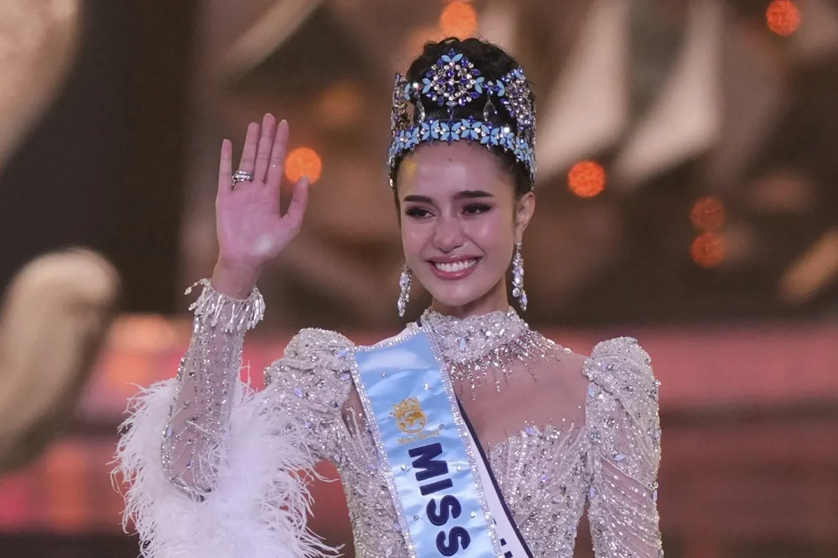 Opal Suchata Chuangsri de Tailandia coronada Miss Mundo 2025