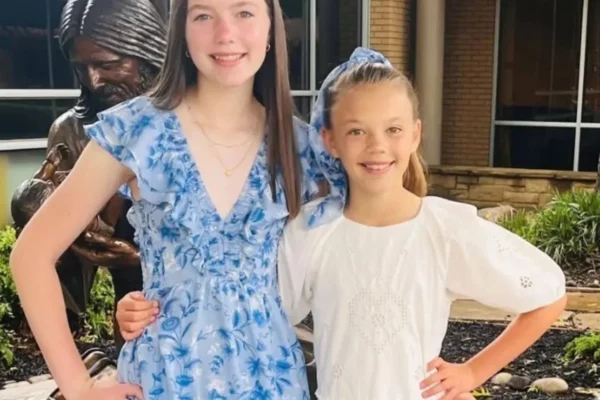 Mueren dos hermanitas en las inundaciones en Texas: hallaron sus cuerpos con las manos entrelazadas