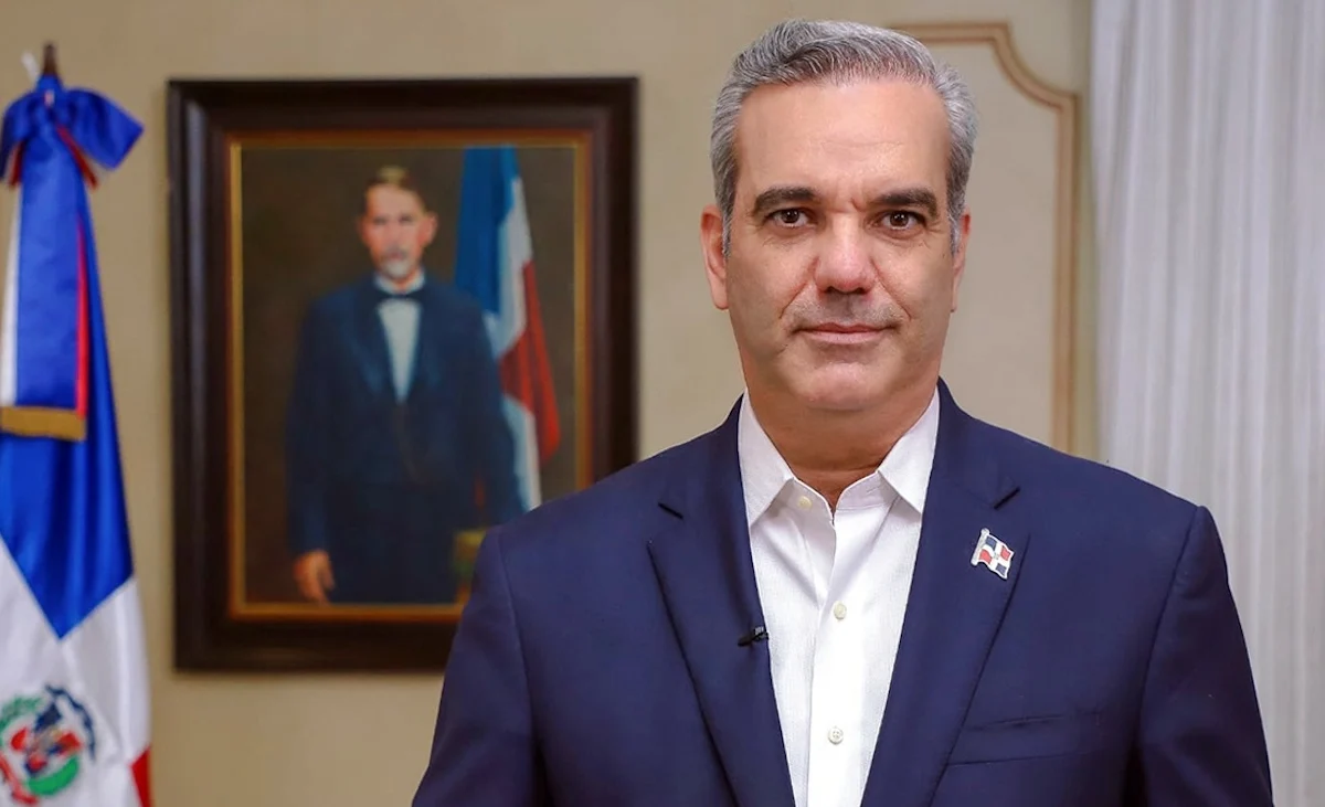 Abinader advierte funcionarios que deseen hacer campaña deberán renunciar a sus cargos