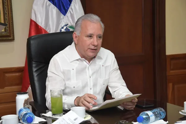 Antonio Taveras podría abandonar el PRM si no es elegido presidente del Senado