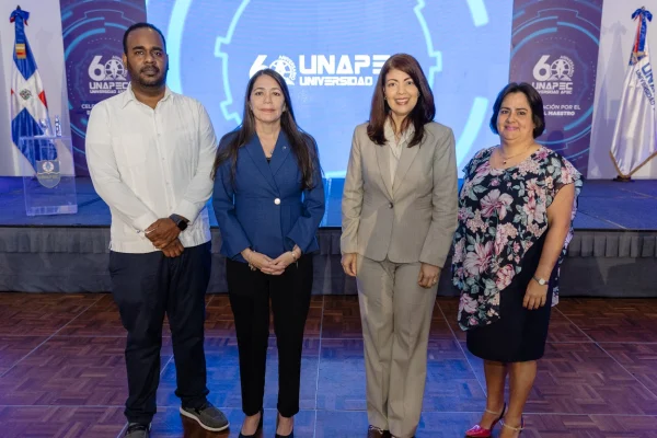 UNAPEC impulsa reflexión sobre innovación, inteligencia artificial y nuevos retos educativos