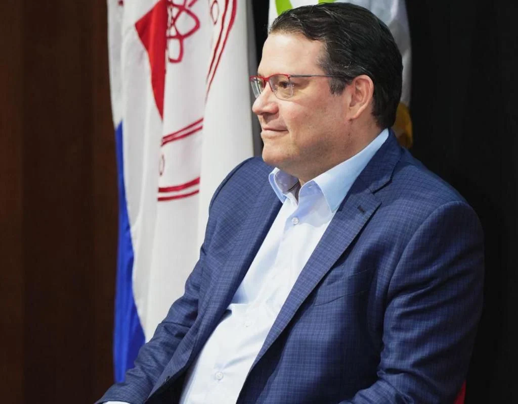 «Es tiempo de trabajo»: Eduardo Sanz Lovatón respalda advertencia del presidente Abinader