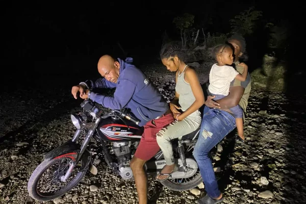 Detienen sargento retirado por transportar inmigrantes haitianos en San Juan