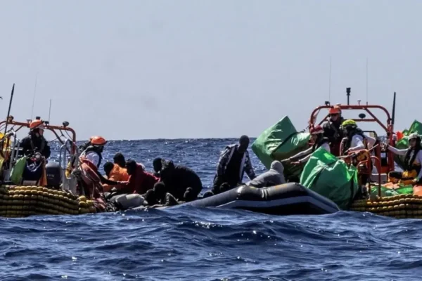 Aumenta a 70 el número de cadáveres recuperados tras naufragio de migrantes en Mauritania