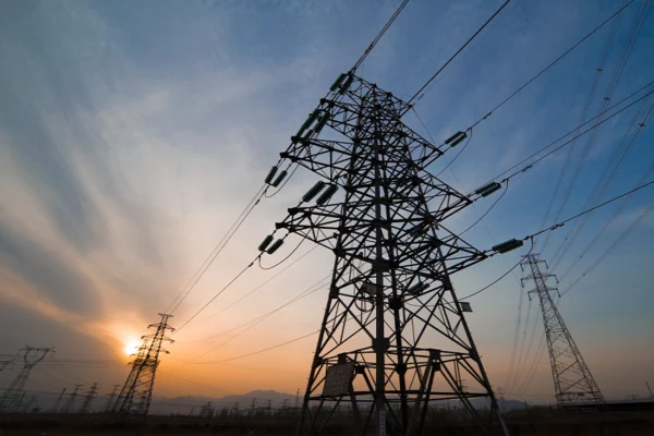 El Gobierno tiene proyectado invertir 450 millones de dólares en el sector eléctrico