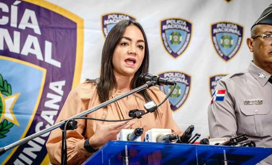 Faride Raful advierte retendrá motocicletas y fiscalizará motoristas que violen la ley