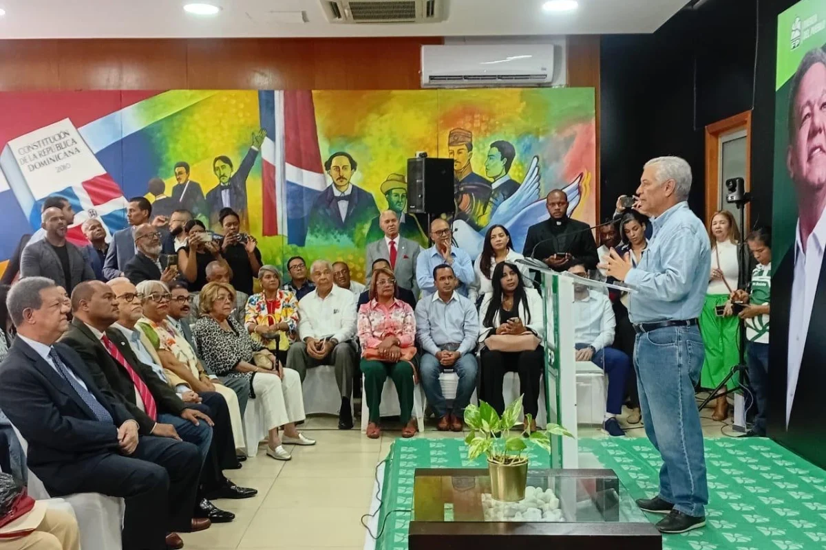 Al menos 200 balagueristas “le sacaron los pies al PRM» para apoyar a Leonel