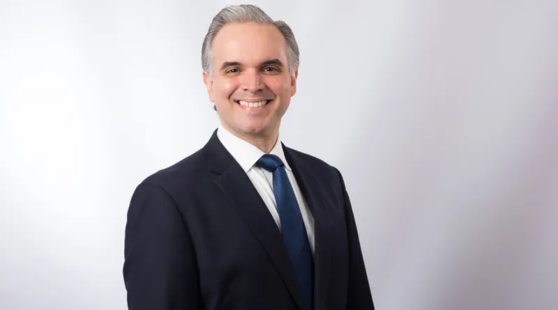 Ministro de Educación resalta expansión del programa de inglés para mejorar empleabilidad