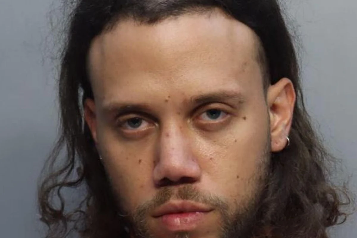 Jhayco arrestado en Miami por posesión de cocaína y cannabis
