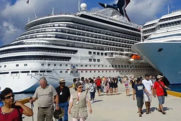 Deudas pagadas y nuevas inversiones: la cara interna del turismo de cruceros