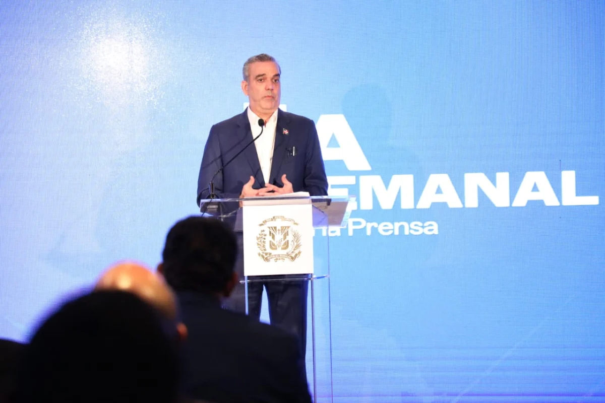 Abinader afirma que el déficit de las Edes es el «mayor reto» de su Gobierno