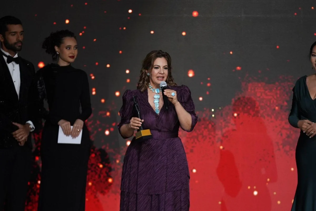 Gisselle Mancebo recibe el galardón “Diseñadora de Joyas” en los Premios a la Moda Dominicana 2025