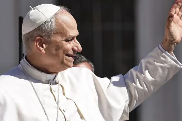 El papa pide a políticos católicos valentía en sus decisiones ante las órdenes del partido