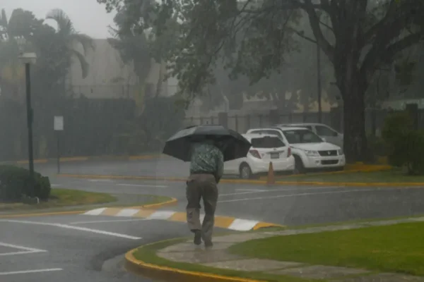 ¿Tienes tu sombrilla? Lloverá fuertemente este jueves 