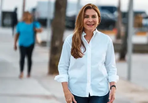 Carolina Mejía afirma que “dirigir un país no es cuestión de género”