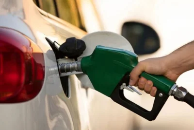 Cierran bomba en Montecristi por vender gasolina “premium” de baja calidad