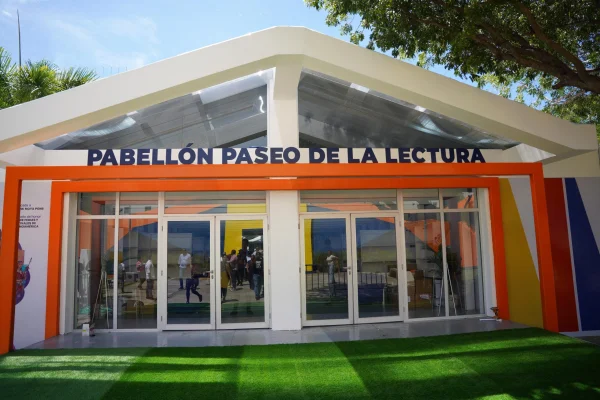 Feria del Libro abrirá sus puertas esta noche con acto en el Teatro Nacional