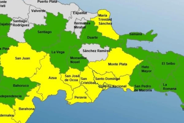 COE descontinúa alerta roja, pero mantiene 24 provincias bajo aviso por potencial ciclón