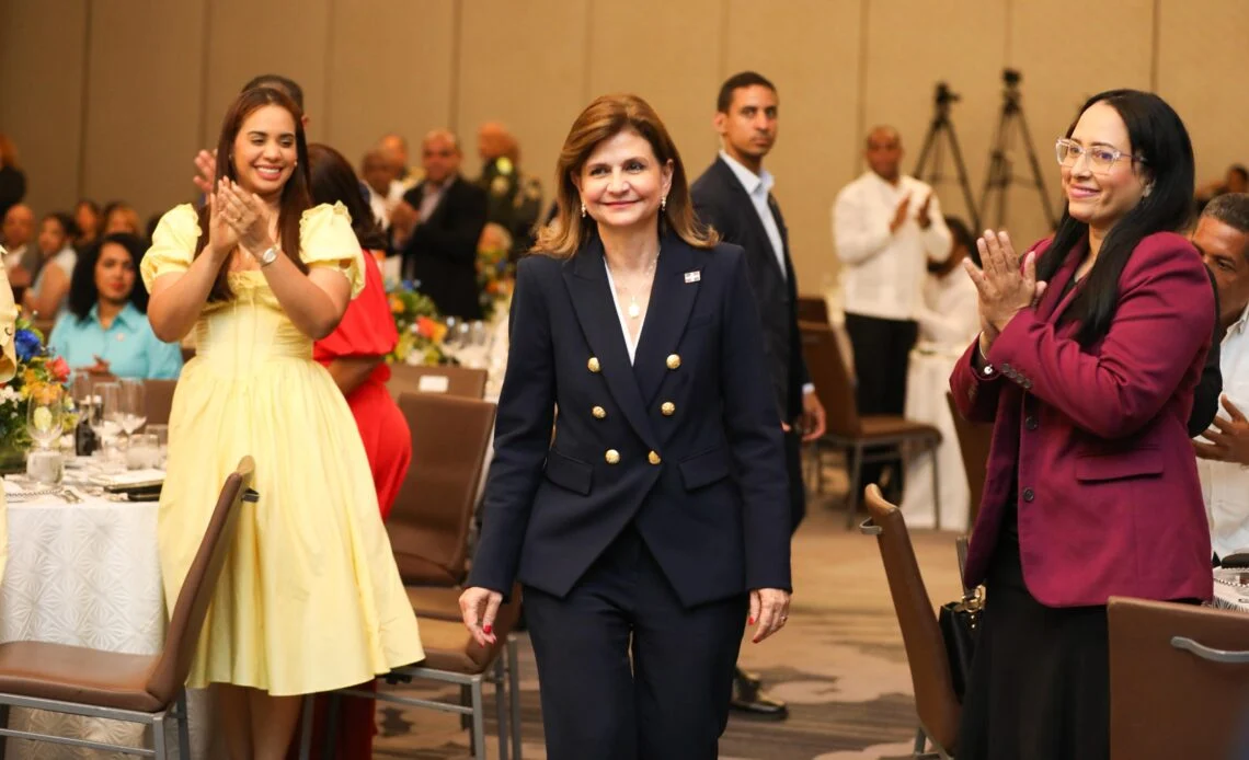 Raquel Peña dice Gobierno invirtió más de RD$3,000 millones en Santo Domingo Norte