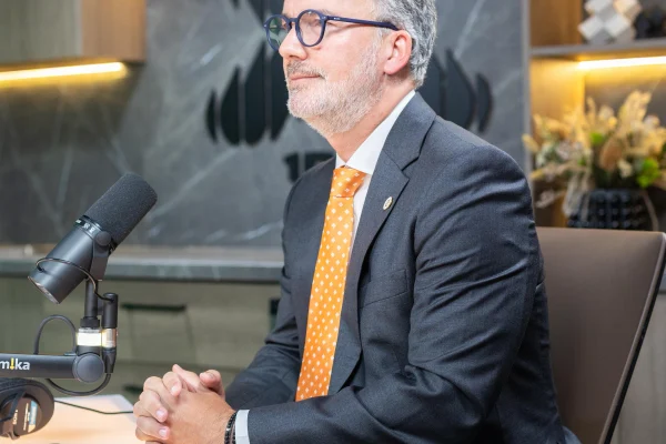 AIRD sobre el alza del dólar: «Medidas implementadas nos han dado mucha tranquilidad”