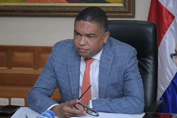 Yván Lorenzo pide a Yeni Berenice no descalificarse en investigación a ejecuciones policiales