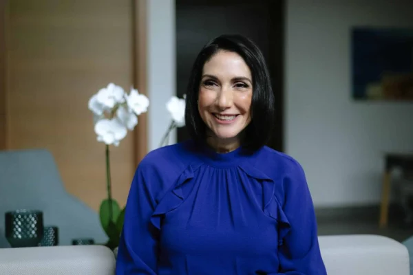 Raquel Arbaje: “El mejor juego comienza al abrir un libro”