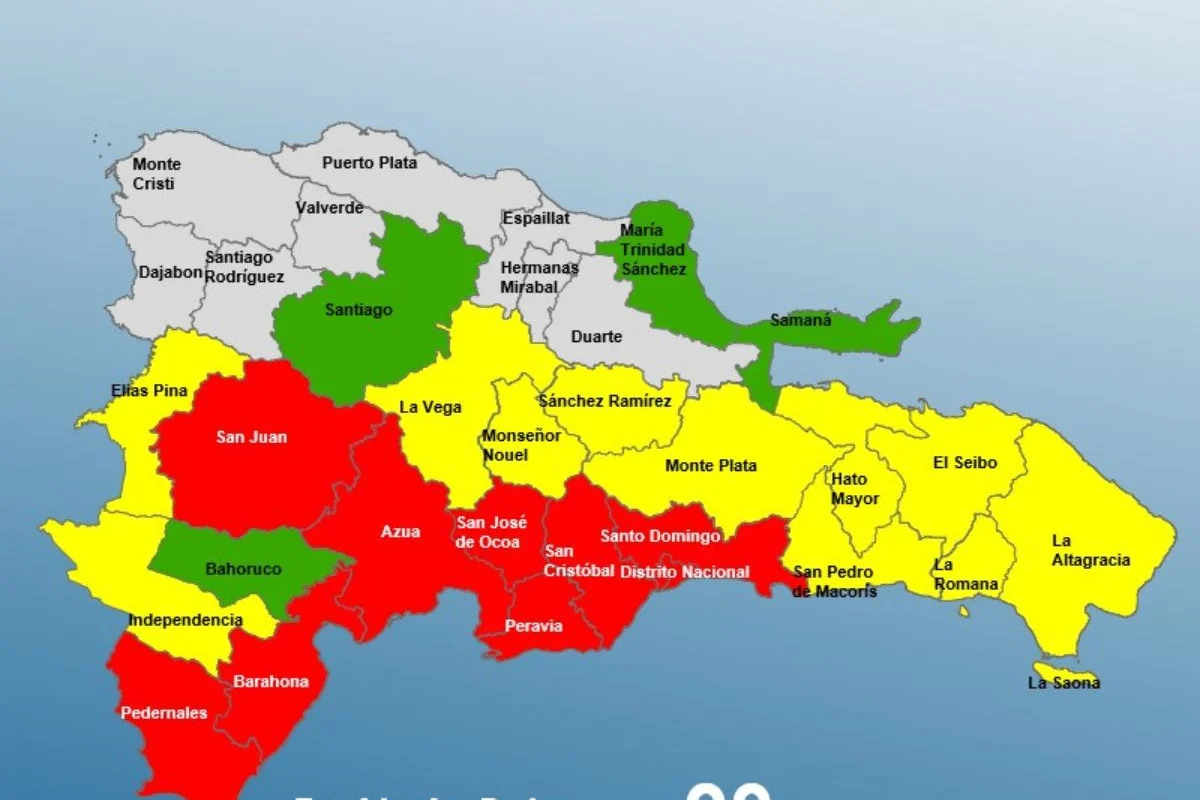 Clases suspendidas y jornada laboral reducida por tormenta tropical Melissa