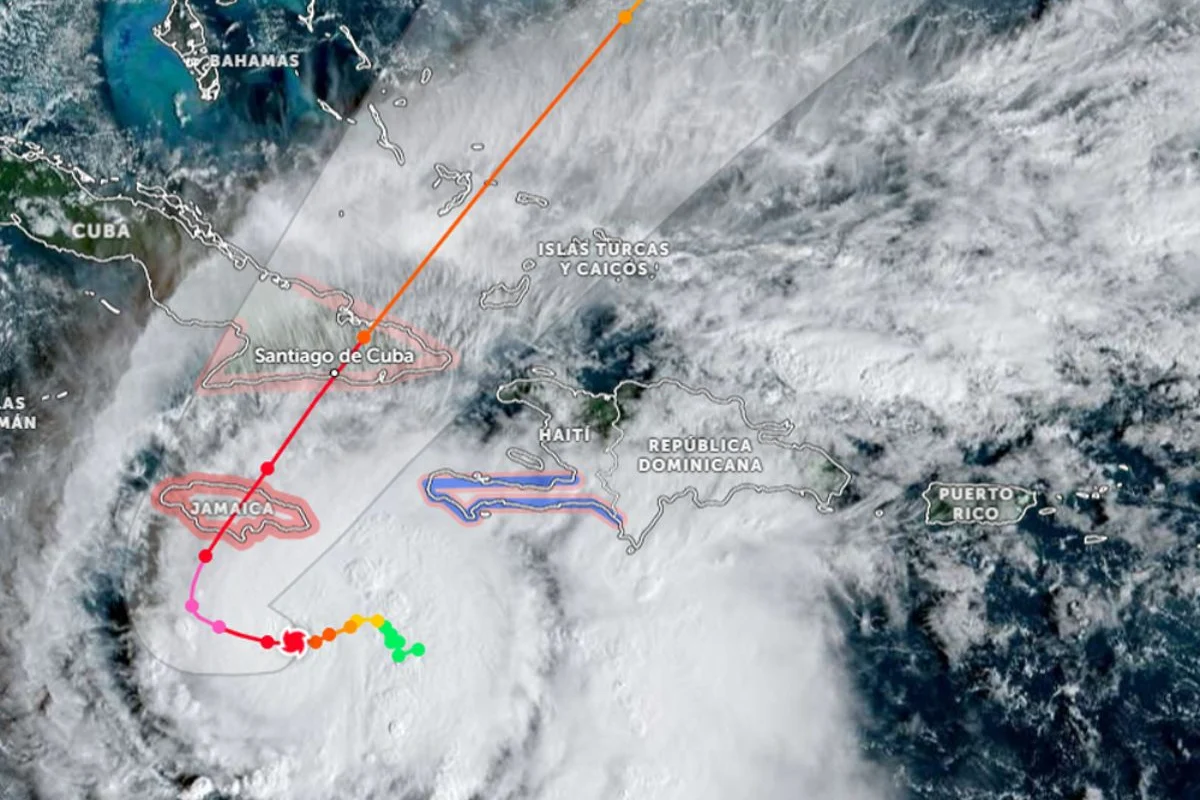 Melissa se intensifica a categoría 4 y provoca lluvias en el sur de RD