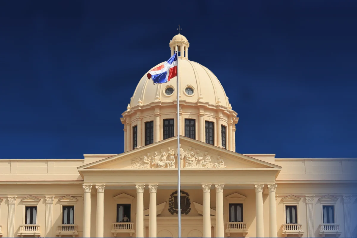 Gobierno presenta logros en salud, seguridad, educación y calidad de vida de los dominicanos