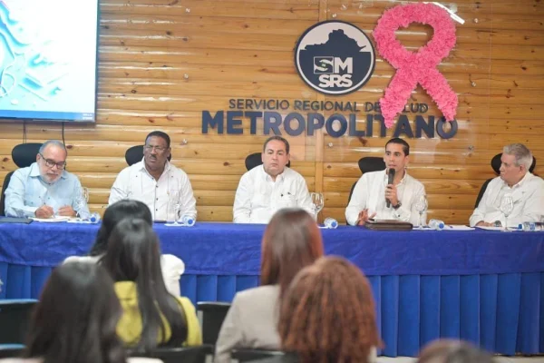 SeNaSa y el SNS acuerdan fortalecer los hospitales de la red pública y las unidades de atención primaria
